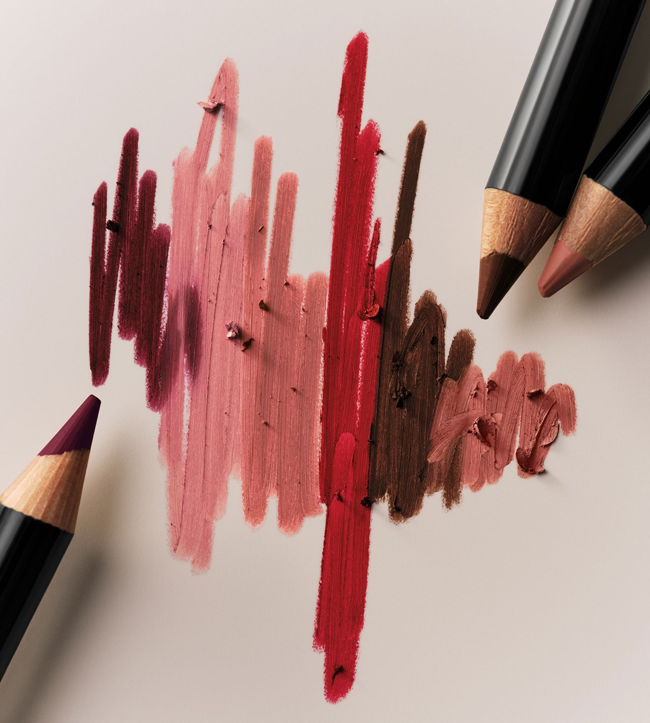 Lip pencils with smooshes